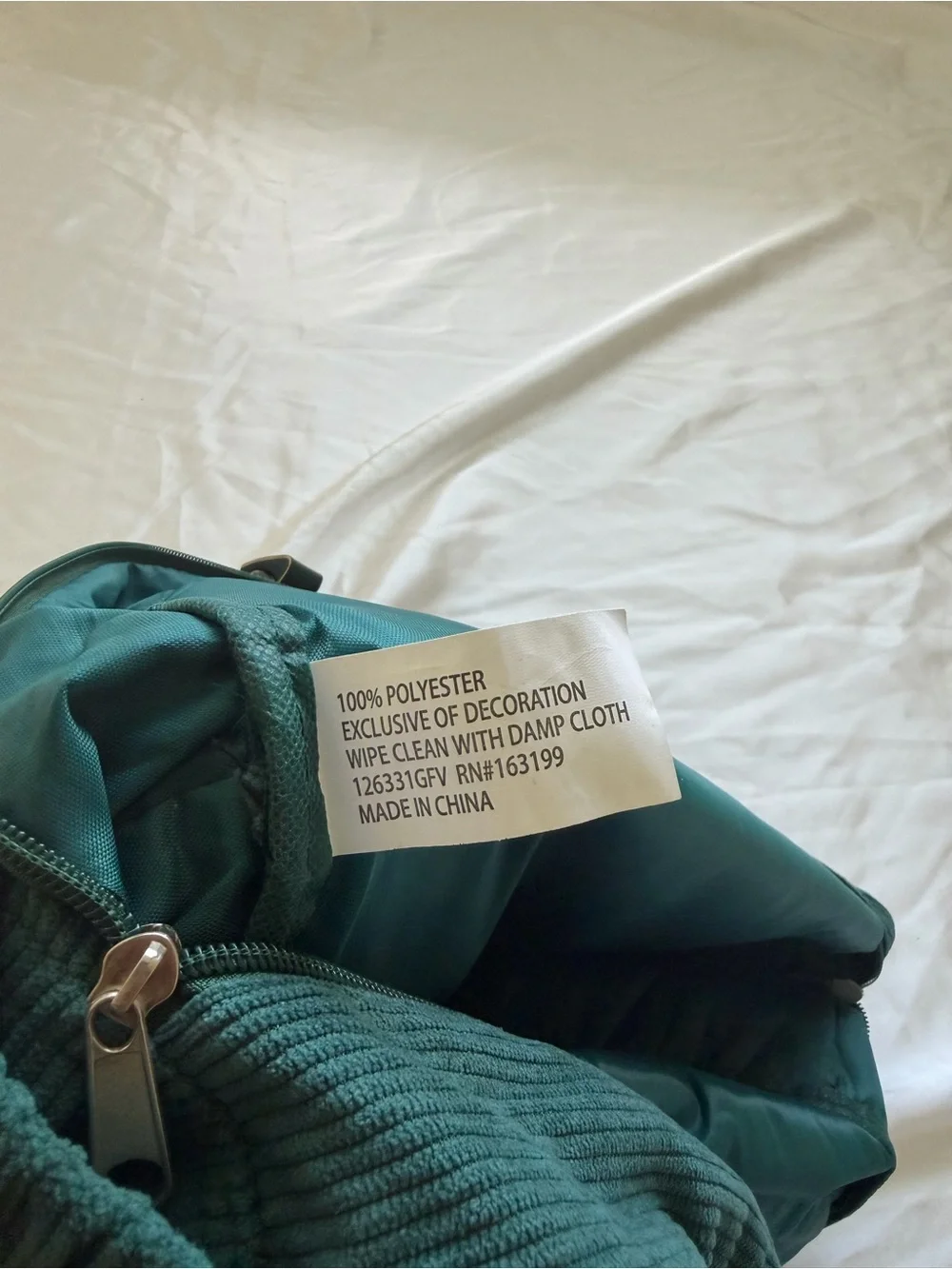BNWT Metropack true deep green corduroy backpack adjustable straps